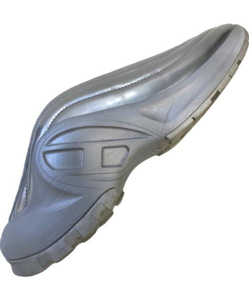 DIESEL（ディーゼル）DIESEL (ディーゼル) S D-RUNNER Mule X シルバー サイズ:US8.5/EU41/CM26.5の古着・服飾アイテム