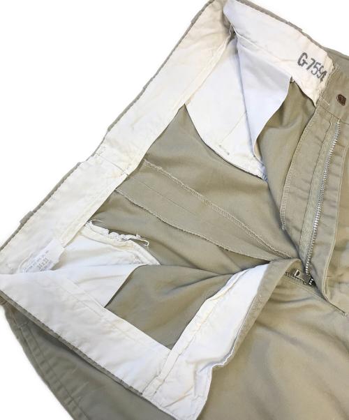 VINTAGE MILITARY（ヴィンテージ ミリタリー）VINTAGE MILITARY (ヴィンテージ ミリタリー) チノトラウザーパンツ ベージュ サイズ:34×31の古着・服飾アイテム