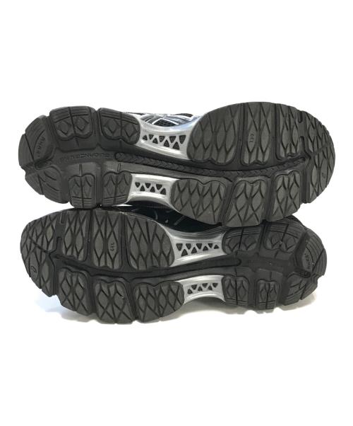 asics（アシックス）asics (アシックス) GEL-KAYANO 12.1 ブラック×シルバー サイズ:CM27.5/EURO43.5/US9.5/UK8.5/BR41/CN275(2.5)の古着・服飾アイテム