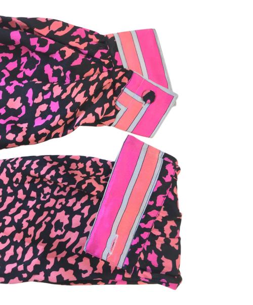 Emilio Pucci（エミリオ プッチ）Emilio Pucci (エミリオ プッチ) 総柄シルクシャツ ショッキングピンク サイズ:表記なしの古着・服飾アイテム