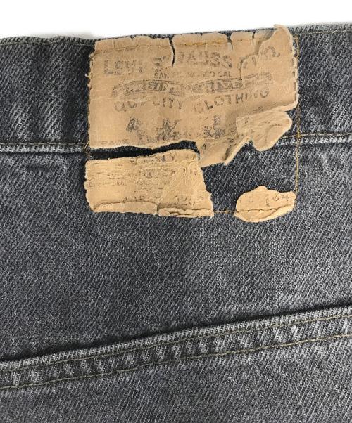 LEVI'S（リーバイス）LEVI'S (リーバイス) 先染めデニムパンツ ブラック サイズ:W42 L34の古着・服飾アイテム