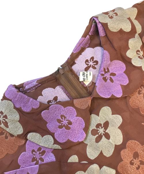 ROBE DE CHAMBRE COMME DES GARCONS（ローブドシャンブル コムデギャルソン）ROBE DE CHAMBRE COMME DES GARCONS (ローブドシャンブル コムデギャルソン) 丸襟花柄ブラウス ブラウン サイズ:表記なしの古着・服飾アイテム