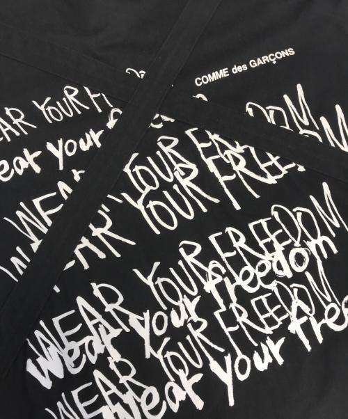 COMME des GARCONS（コムデギャルソン）COMME des GARCONS (コムデギャルソン) メッセージプリントTシャツ ブラック サイズ:Sの古着・服飾アイテム