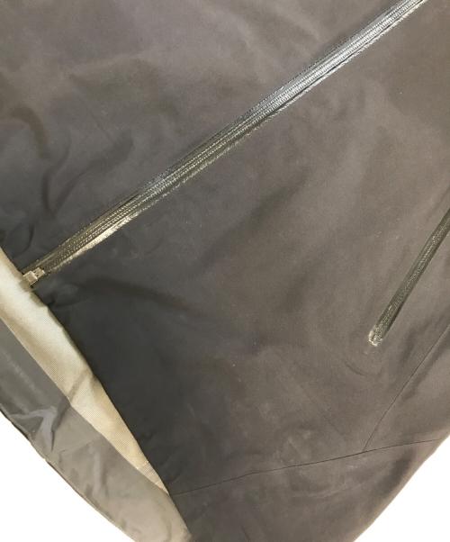 ARC'TERYX（アークテリクス）ARC'TERYX (アークテリクス) マウンテンパーカー ブラック サイズ:Sの古着・服飾アイテム