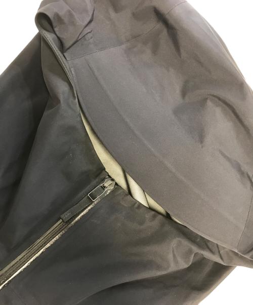 ARC'TERYX（アークテリクス）ARC'TERYX (アークテリクス) マウンテンパーカー ブラック サイズ:Sの古着・服飾アイテム
