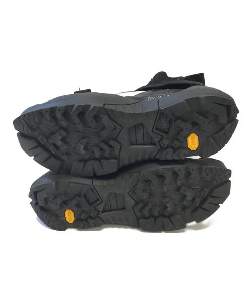 NIKE（ナイキ）NIKE (ナイキ) TR FLYKNIT 3 ブラック サイズ:US9/UK6.5/EUR40.5/cm26/BR39/CN260(2.5)の古着・服飾アイテム
