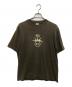stussy（ステューシー）の古着「折れクラウンSロゴプリントTシャツ」｜カーキ