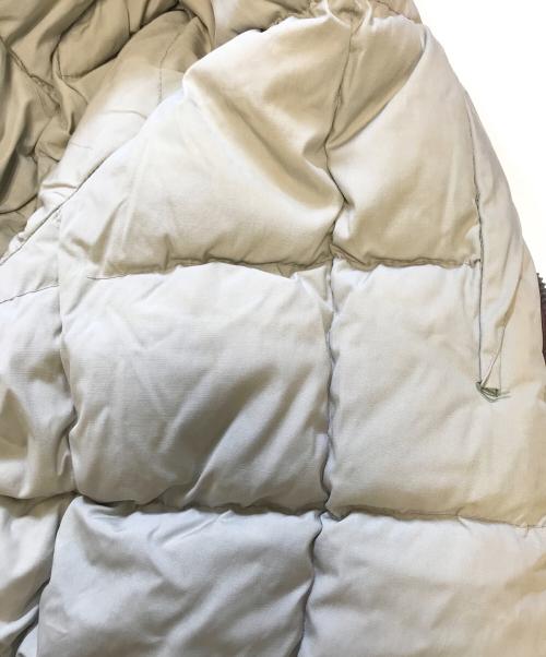 CMF OUTDOOR GARMENT（コンフィーアウトドアガーメント）CMF OUTDOOR GARMENT (コンフィーアウトドアガーメント) ダウンジャケット グリーン サイズ:MED.LARGEの古着・服飾アイテム
