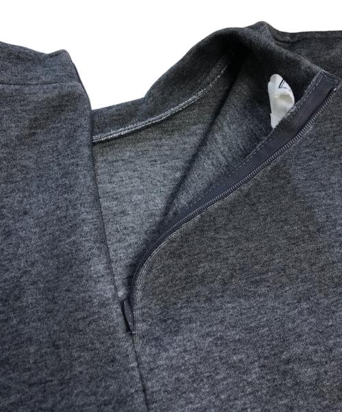 ENFOLD（エンフォルド）ENFOLD (エンフォルド) RAFFLE-SLEEVES PULLOVER グレー サイズ:38の古着・服飾アイテム