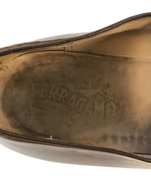 Salvatore Ferragamo（サルヴァトーレ フェラガモ）Salvatore Ferragamo (サルヴァトーレ フェラガモ) レースアップレザーシューズ ブラウン サイズ:9 1/2の古着・服飾アイテム