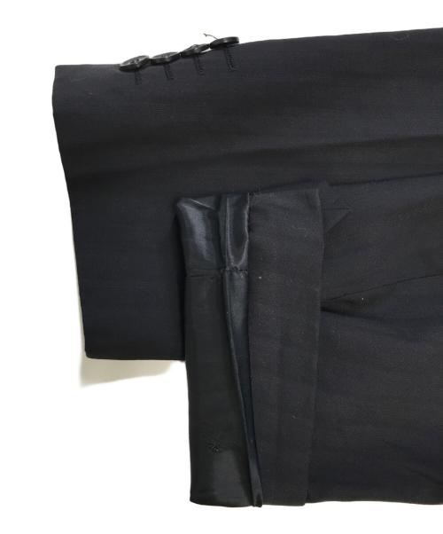 GIORGIO ARMANI（ジョルジオアルマーニ）GIORGIO ARMANI (ジョルジオアルマーニ) 3Bテーラードジャケット ブラック サイズ:52の古着・服飾アイテム