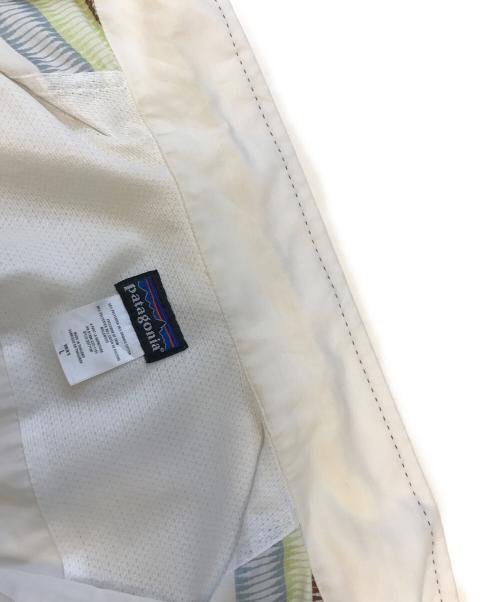 Patagonia（パタゴニア）Patagonia (パタゴニア) リズムジップアップシャツ ホワイト サイズ:Lの古着・服飾アイテム