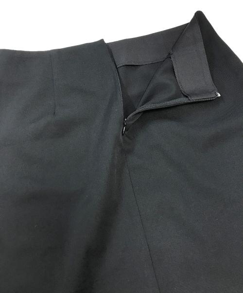 tricot COMME des GARCONS（トリココムデギャルソン）tricot COMME des GARCONS (トリココムデギャルソン) ウールギャバスカート ブラック サイズ:Mの古着・服飾アイテム