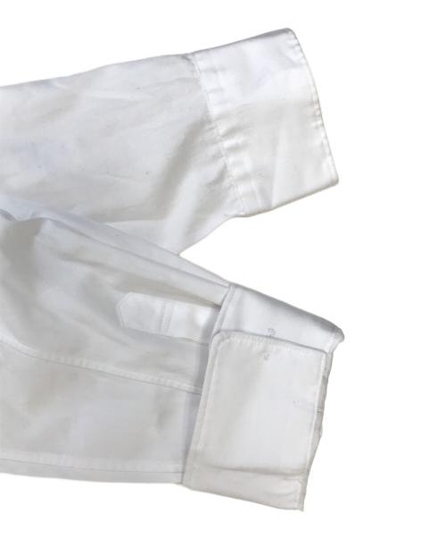 PLAY COMME des GARCONS（プレイコムデギャルソン）PLAY COMME des GARCONS (プレイコムデギャルソン) ハートロゴシャツ ホワイト サイズ:XLの古着・服飾アイテム