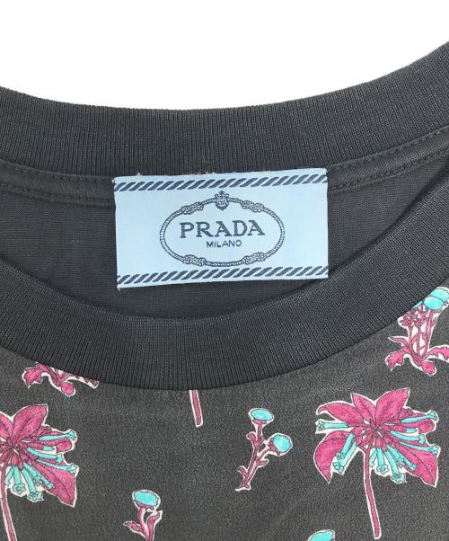 PRADA（プラダ）PRADA (プラダ) フローラルTシャツ ブラック サイズ:Mの古着・服飾アイテム