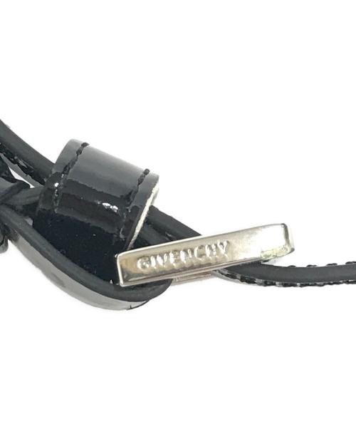 GIVENCHY（ジバンシィ）GIVENCHY (ジバンシィ) キャンバスワンショルダーバッグ ホワイトの古着・服飾アイテム