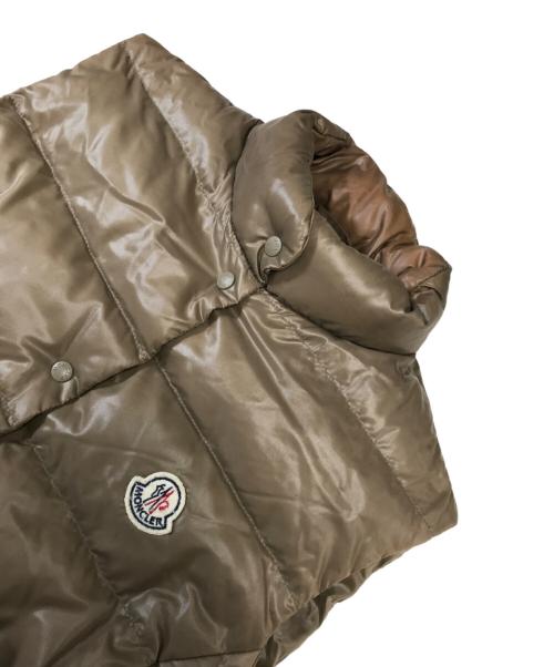 MONCLER（モンクレール）MONCLER (モンクレール) ダウンベスト ブラウン サイズ:2の古着・服飾アイテム