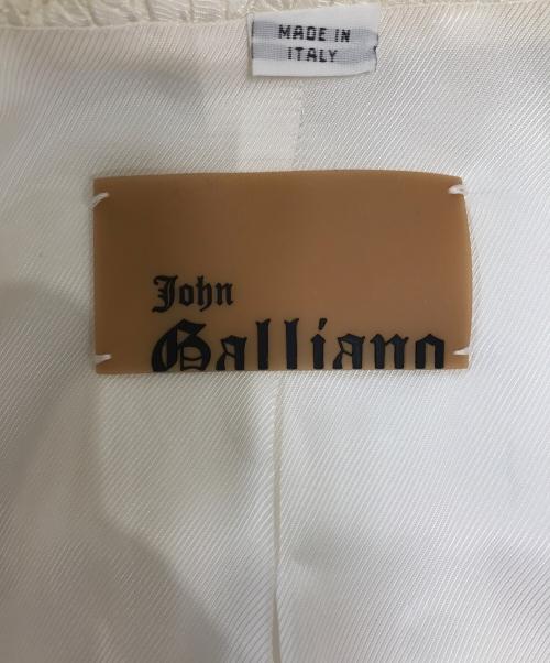 JOHN GALLIANO（ジョンガリアーノ）JOHN GALLIANO (ジョンガリアーノ) マルチポケットスタンドカラージャケット ホワイト サイズ:46の古着・服飾アイテム