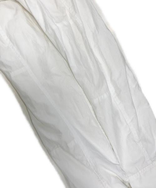JOHN GALLIANO（ジョンガリアーノ）JOHN GALLIANO (ジョンガリアーノ) マルチポケットスタンドカラージャケット ホワイト サイズ:46の古着・服飾アイテム