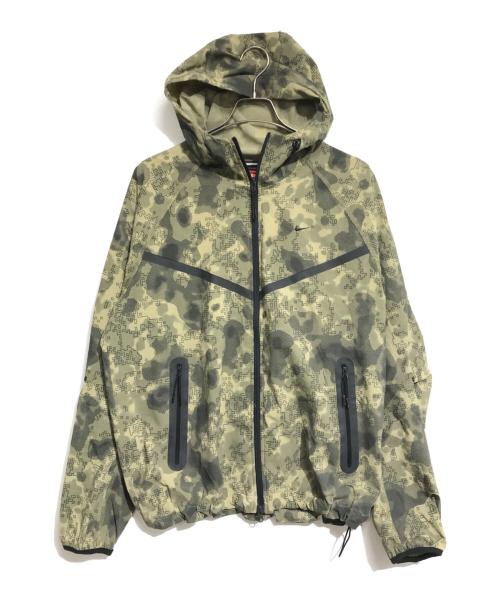 NIKE（ナイキ）NIKE (ナイキ) カモフラナイロンパーカー カーキ サイズ:Mの古着・服飾アイテム