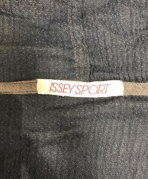 issey sports（イッセイスポーツ）issey sports (イッセイスポーツ) カットソー ブラウン サイズ:9の古着・服飾アイテム