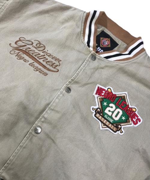 nlbm（エヌエルビーエム）nlbm (エヌエルビーエム) スタジャン ベージュ サイズ:3XLの古着・服飾アイテム