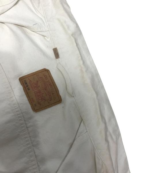 LEVI'S（リーバイス）LEVI'S (リーバイス) ホワイトデニムジャケット ホワイト サイズ:XLの古着・服飾アイテム