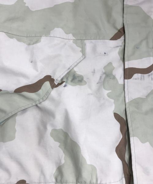 VINTAGE MILITARY（ヴィンテージ ミリタリー）VINTAGE MILITARY (ヴィンテージ ミリタリー) US ARMY デザートカモフーデッドジャケット ベージュ サイズ:X‐LARGE-LONGの古着・服飾アイテム