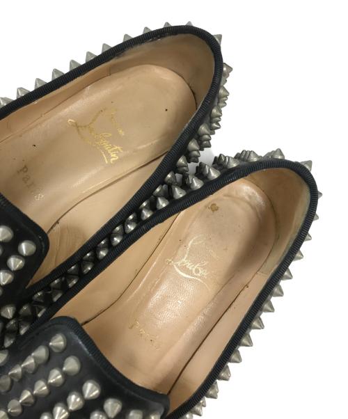 Christian Louboutin（クリスチャン・ルブタン）Christian Louboutin (クリスチャン・ルブタン) スタッズフラットシューズ ブラック サイズ:36の古着・服飾アイテム