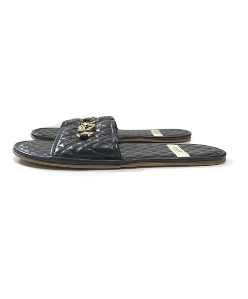 GUCCI（グッチ）GUCCI (グッチ) Horsebit Quilted Leather Slides(ホースビットキルティングレザースリッパ) ブラック サイズ:不明の古着・服飾アイテム