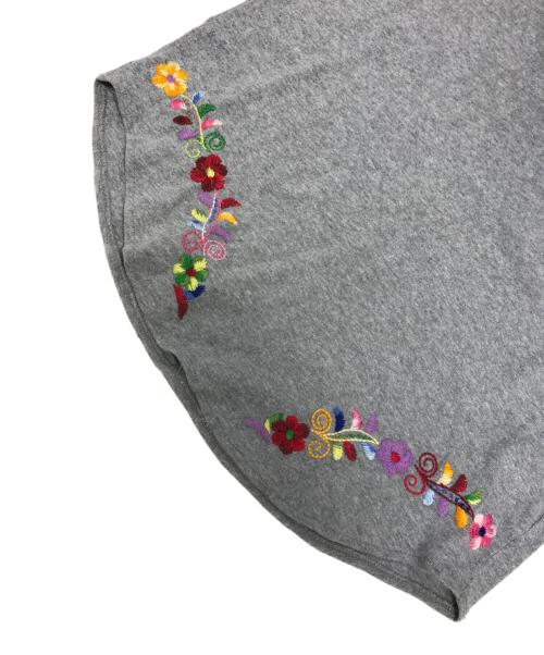 tricot COMME des GARCONS（トリココムデギャルソン）tricot COMME des GARCONS (トリココムデギャルソン) 異素材切替花柄ロングスリーブカットソー グレー×ネイビー サイズ:表記なしの古着・服飾アイテム