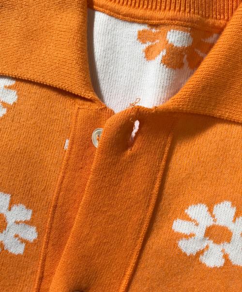 jacquemus（ジャックムス）jacquemus (ジャックムス) 花柄ニットシャツ オレンジ サイズ:XSの古着・服飾アイテム