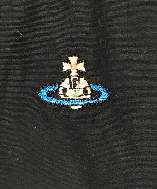 Vivienne Westwood man（ヴィヴィアン ウェストウッド マン）Vivienne Westwood man (ヴィヴィアン ウェストウッド マン) シャツ ブラック サイズ:46の古着・服飾アイテム