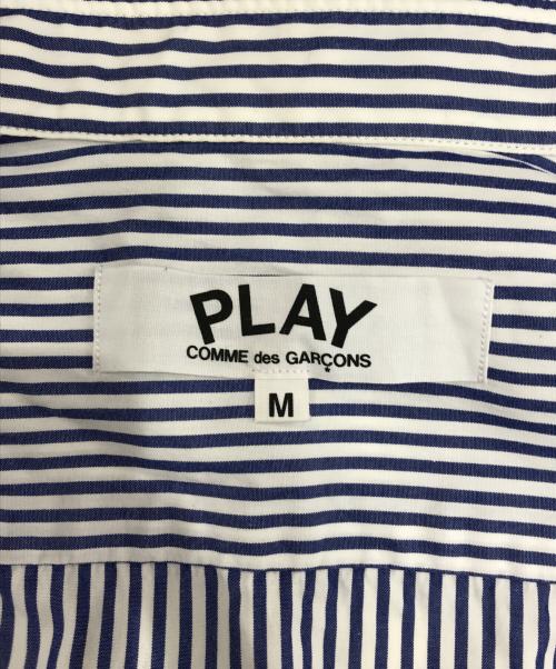 PLAY COMME des GARCONS（プレイコムデギャルソン）PLAY COMME des GARCONS (プレイコムデギャルソン) ブラックハートワッペン ストライプシャツ ブルー サイズ:Mの古着・服飾アイテム
