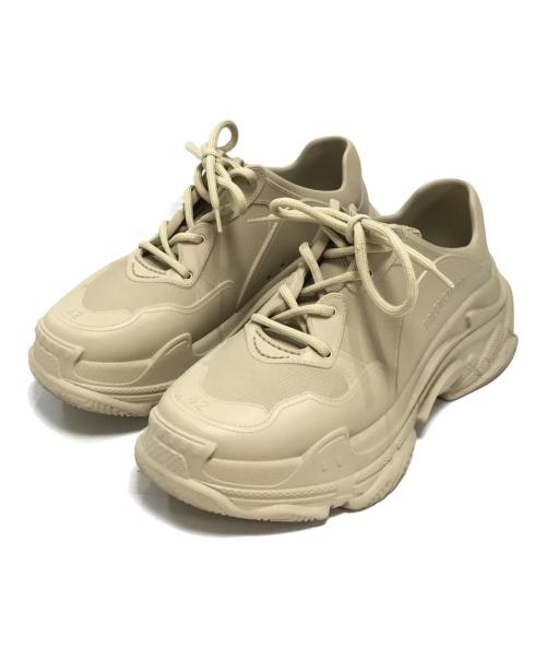 BALENCIAGA（バレンシアガ）BALENCIAGA (バレンシアガ) Triple S Mold Sneaker EVAスニーカー ベージュ サイズ:26の古着・服飾アイテム