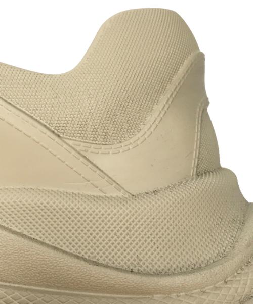 BALENCIAGA（バレンシアガ）BALENCIAGA (バレンシアガ) Triple S Mold Sneaker EVAスニーカー ベージュ サイズ:26の古着・服飾アイテム