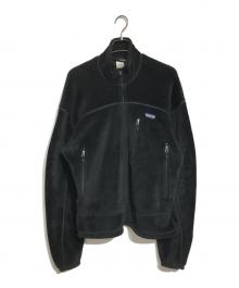 Patagonia（パタゴニア）の古着「R4レギュレーターフリースジャケット」｜ブラック