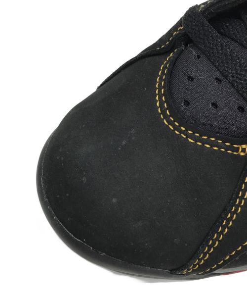 NIKE（ナイキ）NIKE (ナイキ) スニーカー ブラック サイズ:UK9.5 EUR44.5 cm28.5 BR42.5 CN285の古着・服飾アイテム