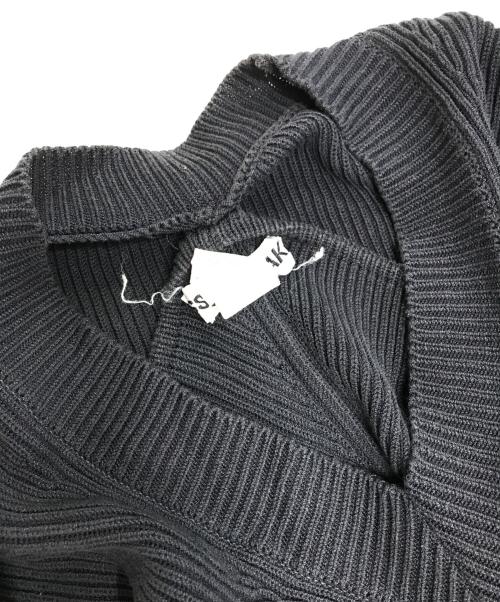 ISSEY MIYAKE（イッセイミヤケ）ISSEY MIYAKE (イッセイミヤケ) 変形ベスト ブラック サイズ:Mの古着・服飾アイテム