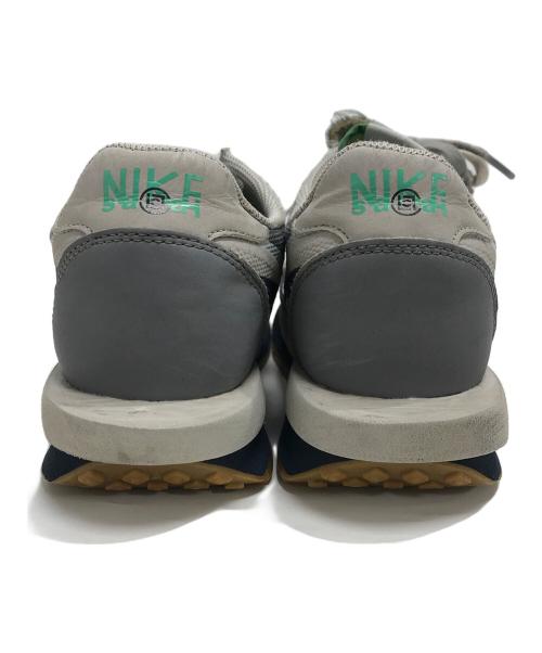 NIKE（ナイキ）NIKE (ナイキ) sacai (サカイ) スニーカー グレー×ネイビー サイズ:27㎝の古着・服飾アイテム
