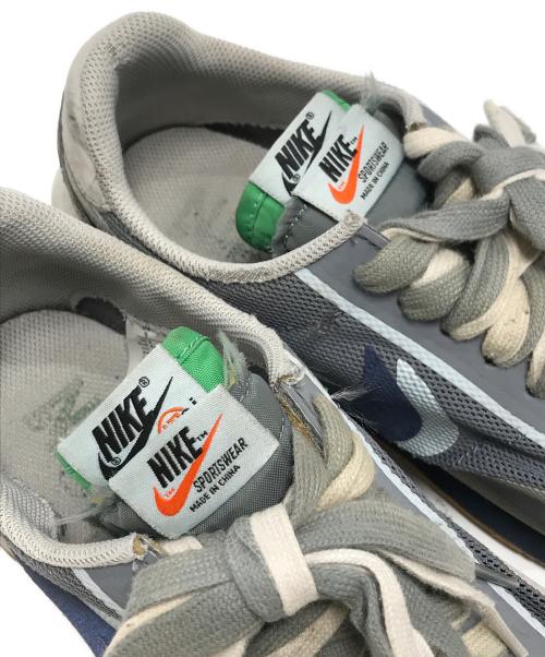 NIKE（ナイキ）NIKE (ナイキ) sacai (サカイ) スニーカー グレー×ネイビー サイズ:27㎝の古着・服飾アイテム
