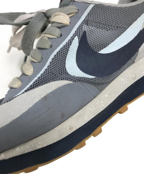 NIKE（ナイキ）NIKE (ナイキ) sacai (サカイ) スニーカー グレー×ネイビー サイズ:27㎝の古着・服飾アイテム