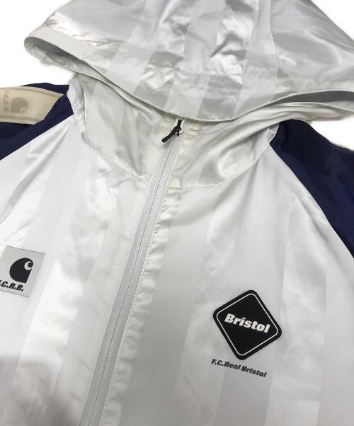 F.C.R.B.（エフシーレアルブリストル）F.C.R.B. (エフシーレアルブリストル) CarHartt (カーハート) WIP WARM-UP JACKET ホワイト サイズ:Mの古着・服飾アイテム