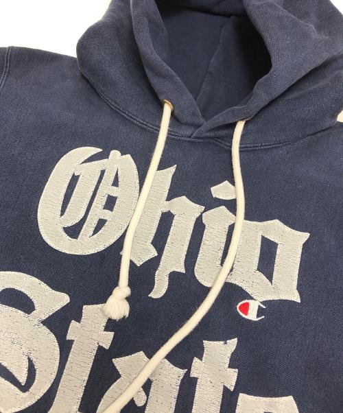 Champion（チャンピオン）Champion (チャンピオン) 2段プリントリバースウィーブパーカー ネイビー サイズ:Mの古着・服飾アイテム