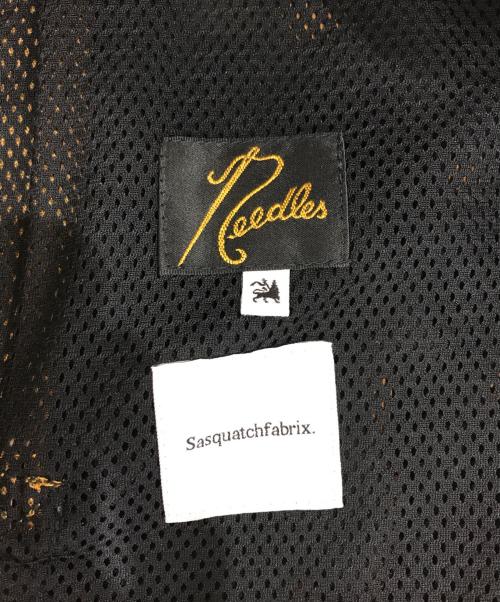 Needles（ニードルズ）Needles (ニードルズ) SASQUATCHfabrix. (サスクワッチファブリックス) ヒザデルトラックパンツ ベージュ サイズ:Sの古着・服飾アイテム