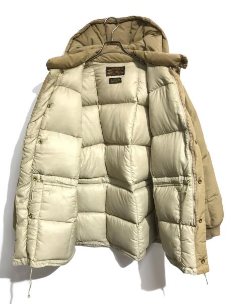 Eddie Bauer（エディーバウアー）Eddie Bauer (エディーバウアー) カラコラムグーズダウンジャケット ベージュ サイズ:不明の古着・服飾アイテム