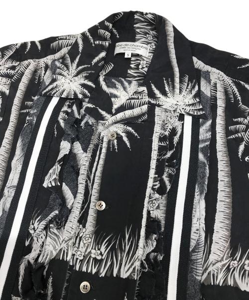 ROBE DE CHAMBRE COMME DES GARCONS（ローブドシャンブル コムデギャルソン）ROBE DE CHAMBRE COMME DES GARCONS (ローブドシャンブル コムデギャルソン) フリルアロハシャツ ブラック サイズ:Sの古着・服飾アイテム