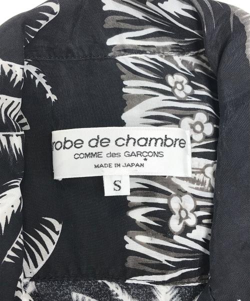ROBE DE CHAMBRE COMME DES GARCONS（ローブドシャンブル コムデギャルソン）ROBE DE CHAMBRE COMME DES GARCONS (ローブドシャンブル コムデギャルソン) フリルアロハシャツ ブラック サイズ:Sの古着・服飾アイテム