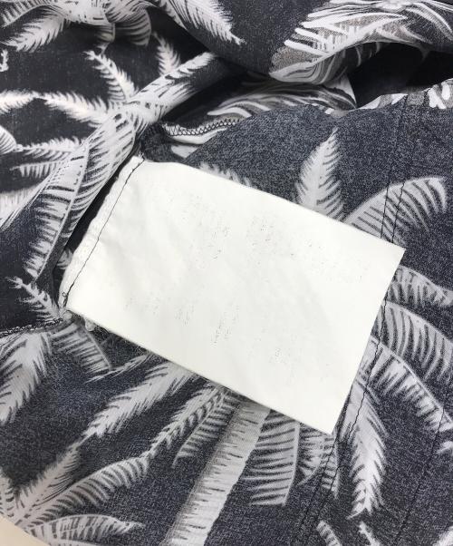ROBE DE CHAMBRE COMME DES GARCONS（ローブドシャンブル コムデギャルソン）ROBE DE CHAMBRE COMME DES GARCONS (ローブドシャンブル コムデギャルソン) フリルアロハシャツ ブラック サイズ:Sの古着・服飾アイテム