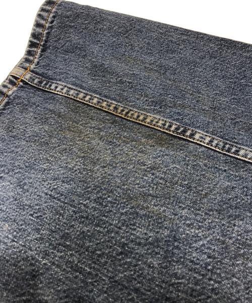 JOHN LAWRENCE SULLIVAN（ジョン ローレンス サリバン）JOHN LAWRENCE SULLIVAN (ジョン ローレンス サリバン) WASHED DENIM WIDE PANTS インディゴ サイズ:44の古着・服飾アイテム